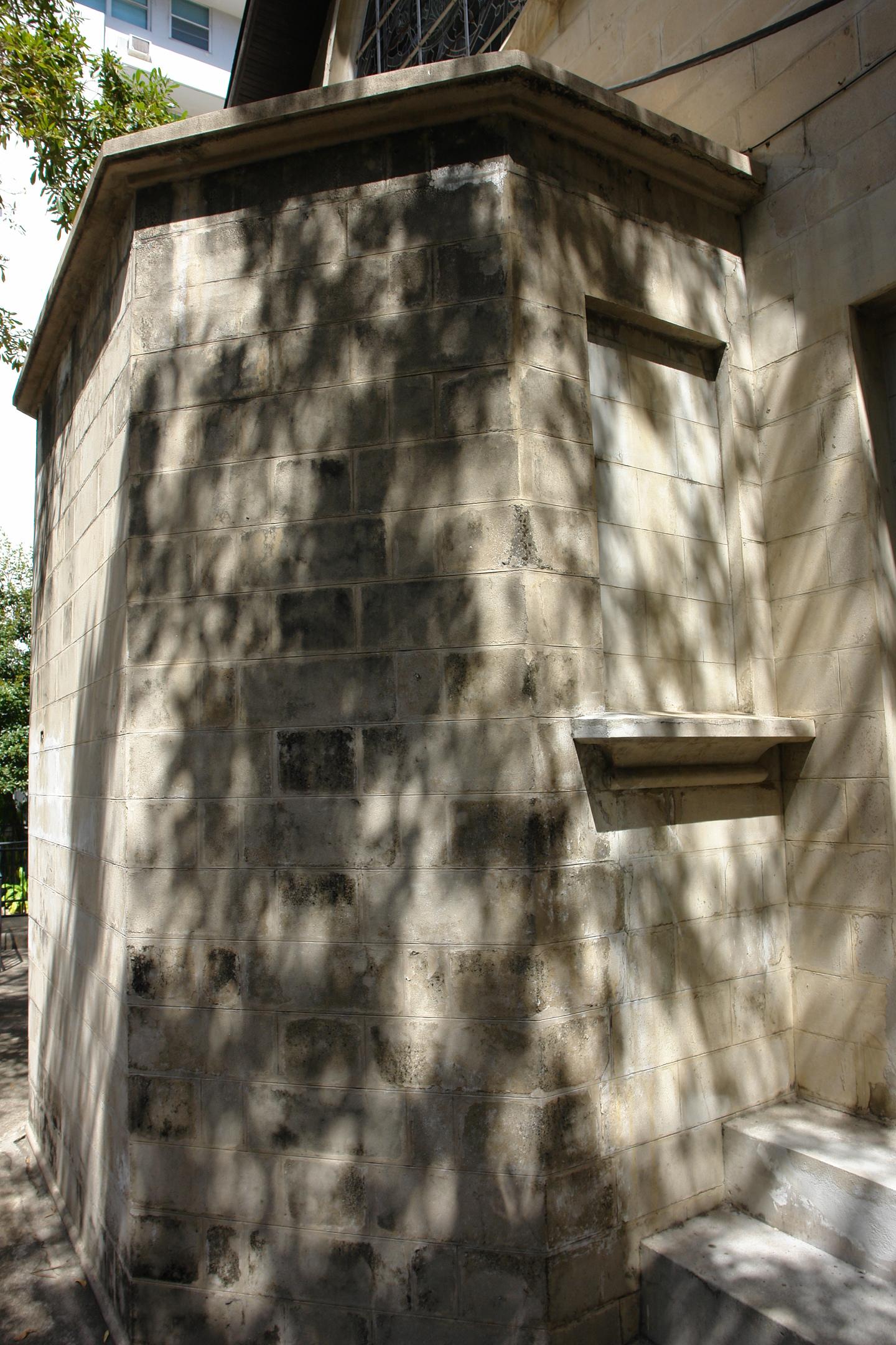 Capilla Nuestra Señora de Lourdes - San Juan (Miramar) - 2011 00099